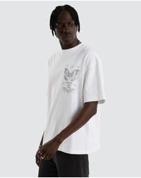 Kiss Chacey - Download Street Tee