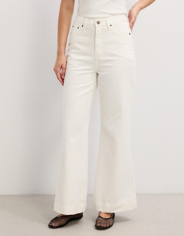 The Fated - Isla High Waisted Wide Leg Jeans