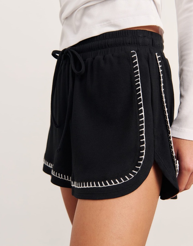 Jag - Celina Blanket Stitch Short
