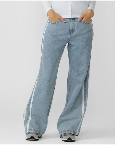 Lorna Jane - Nostalgia Light Wash Denim Pants