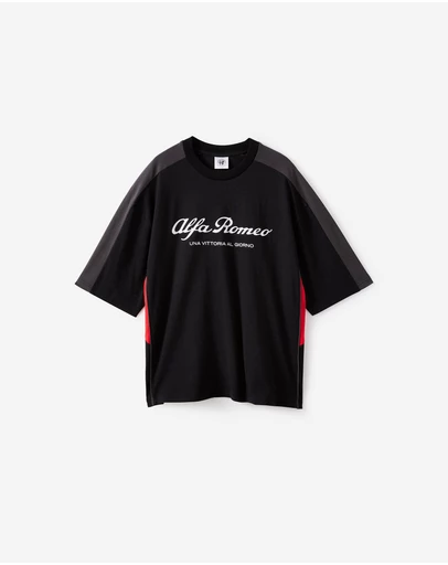 Cotton On - Cropped Fit Alfa Romeo T-Shirt