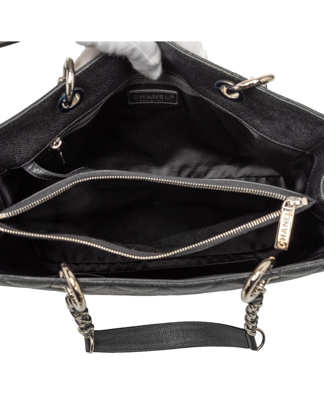Chanel - Pre-Loved Caviar Grand Shopping Tote