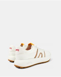 Camper - Pelotas Athens
