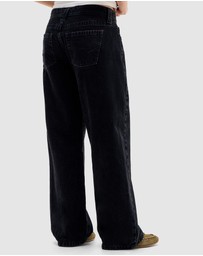 BDG By Urban Outfitters - Kayla Lowrider Jeans