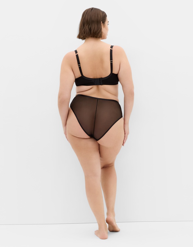 City Chic - Tabria Shorty