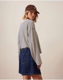 Ceres Life - Pearl Pleat Short