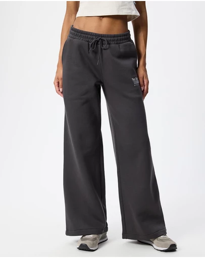 New Balance - Trackside Fleece Pants