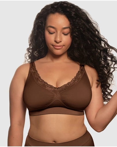 B Free Intimate Apparel - Lace Minimiser Bra