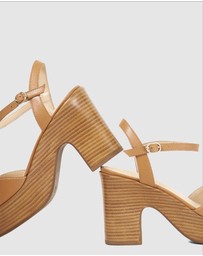 Dune London - Johanna - Tan