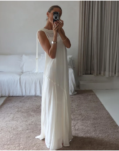 Minima Esenciales - Mika Scarf Maxi Dress