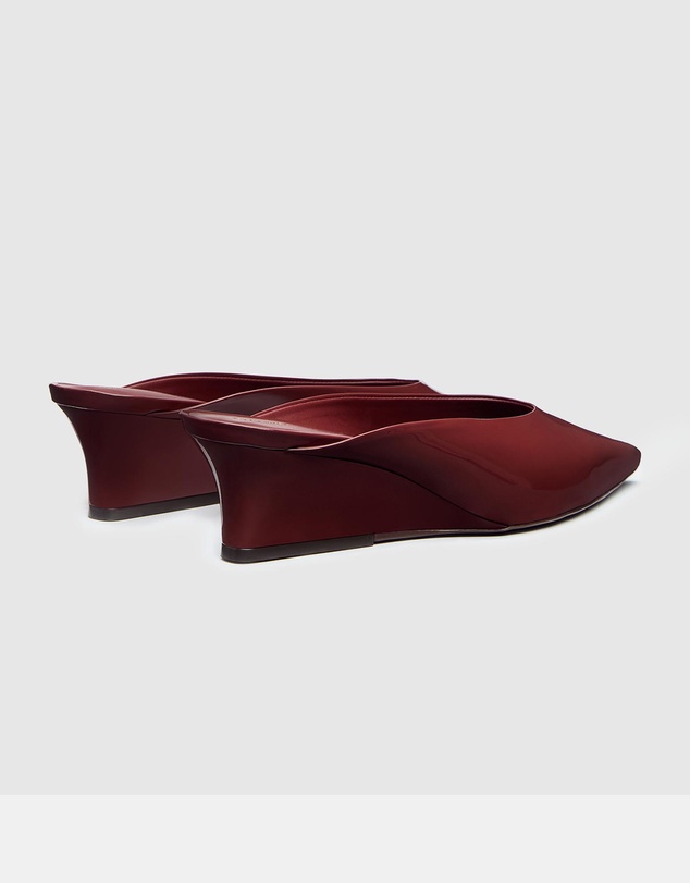 Reformation - Marilyn Wedge Mules