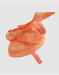Max Alexander - Pillbox Racing Fascinator