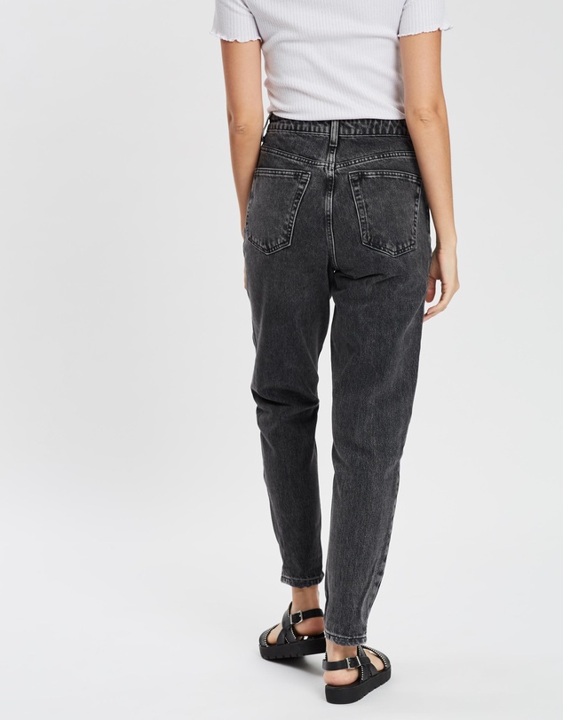 TOPSHOP - Washed Mom Jeans