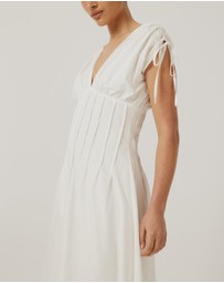 Calli - Perla Midi Dress