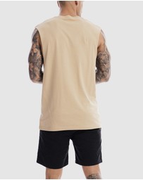 First Division - Pro Centre Tank