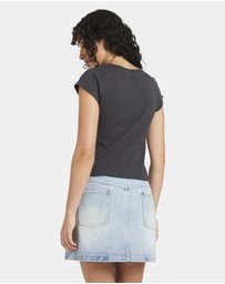 RVCA - Womens Ribbed Slim T-Shirt