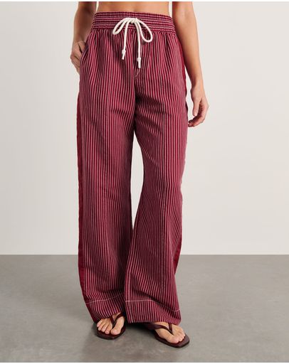 ivory/burgundy