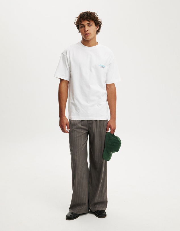 Cotton On - Box Fit Text T-Shirt