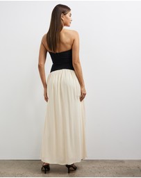 Revibe - Repaired Minima Esenciales Karis Drop Waist Maxi Dress - AU 8