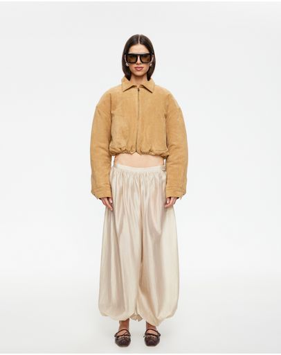 Taupe