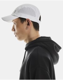 On - Lightweight Cap