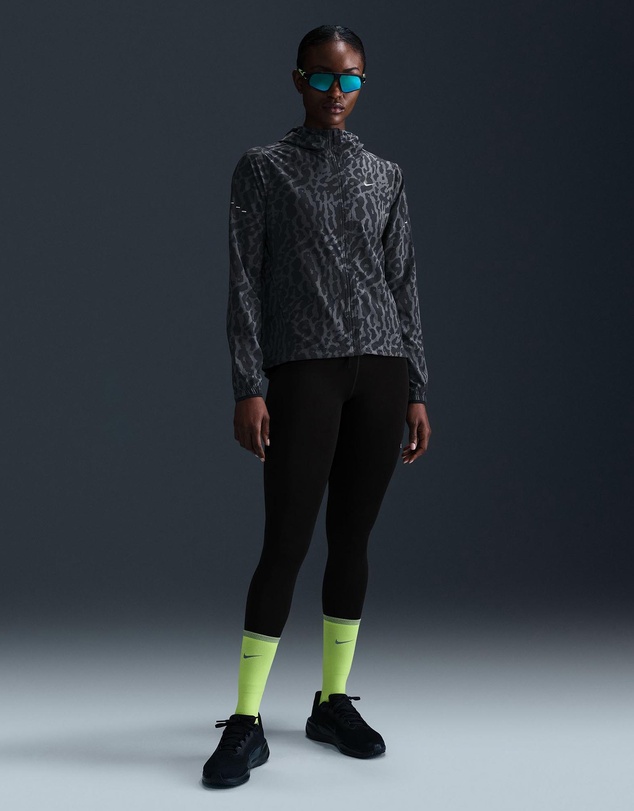 Nike - Swift Dri-FIT Packable Running Jacket