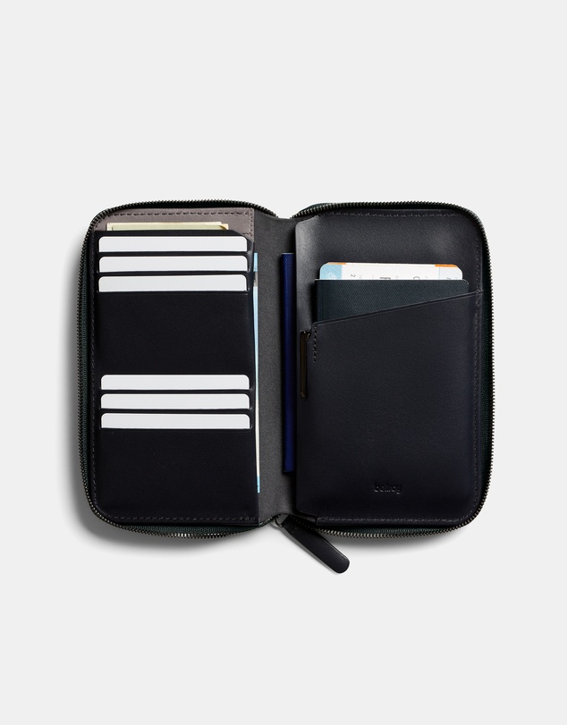 Bellroy - Travel Folio (Second Edition)