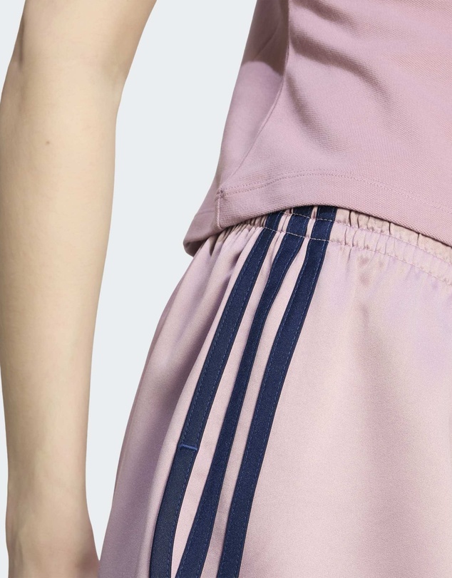 adidas Originals - SATIN 3S SPRINTER SHORT Womens