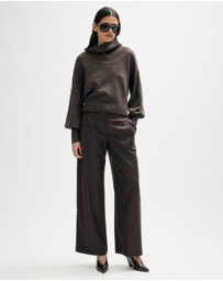 Minima Esenciales - Rian Wool Cashmere Funnel Neck Jumper