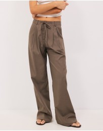 Calli - Joshua Tuck Pants