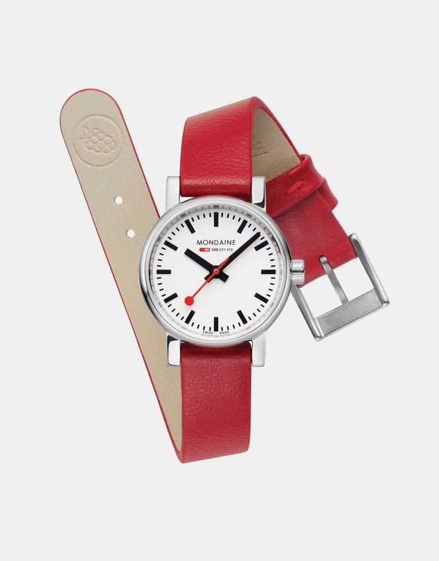 Mondaine - Official Swiss Railways evo2 Petite Watch