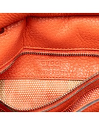 Pre-Loved by Azura Reborn - Pre-Loved gucci Elegant Leather Handbag with Top Handle and Shoulder Strap