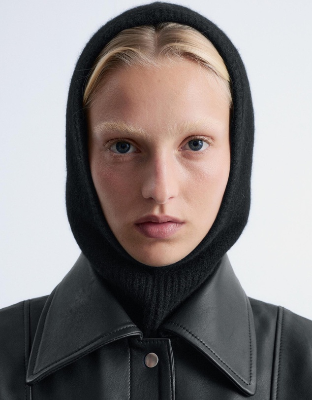 & Other Stories - Fitted Cashmere Hood