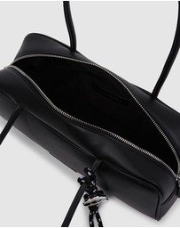 Karl Lagerfeld - Ikon Smooth East-West Shoulder Bag