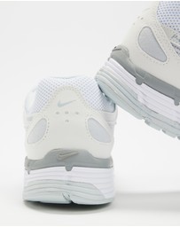 Nike - P-6000 - Women's