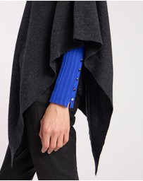 David Lawrence - Ettienne Merino Poncho
