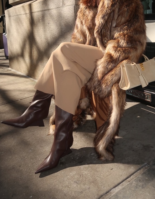 LANA WILKINSON - Ben Wedge Boot
