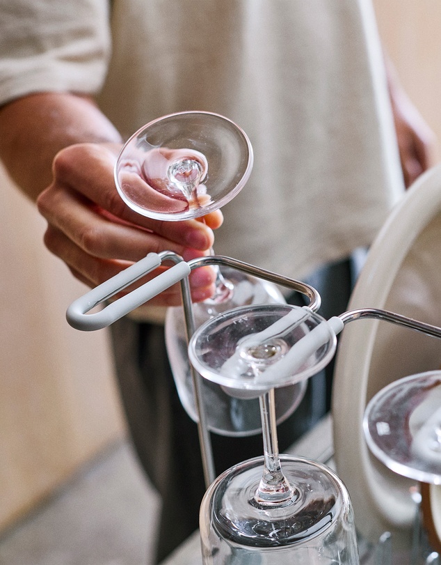 Joseph Joseph - Extend™ Steel Plus Expandable Stone Dish Drainer with Wine Glass Rack