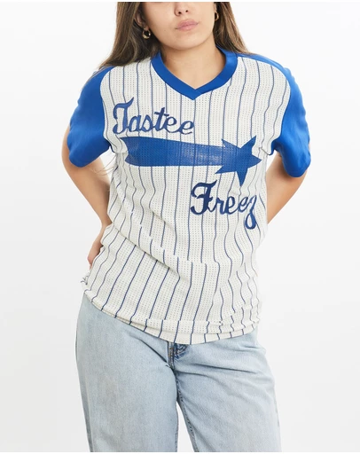 Vintage by The Real Deal - Pre Loved - Vintage 80s Tastee Freez Jersey Tee