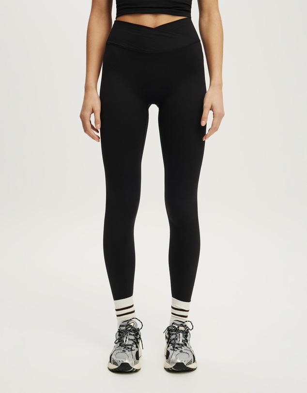 Cotton On Body Active - Ultra Luxe Cross Front Invisible Scrunch Tight