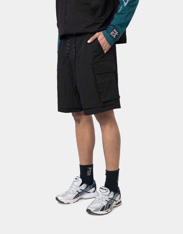 PYRA - HELIX  CARGO SHORT- BLACK
