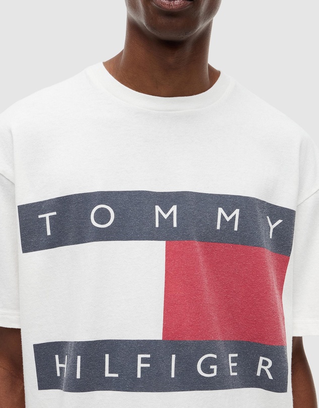 Tommy Hilfiger - Heritage Flag Tee