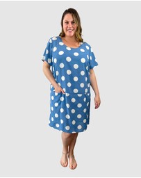Love Your Wardrobe - Kelsey Spot Pocket Shift Dress