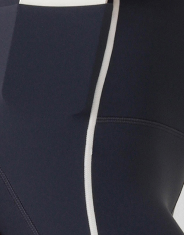 Lorna Jane - Advantage Ankle Biter Leggings