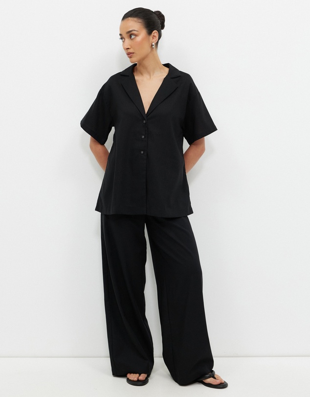 Calli - Karina Oversized Collared Shirt