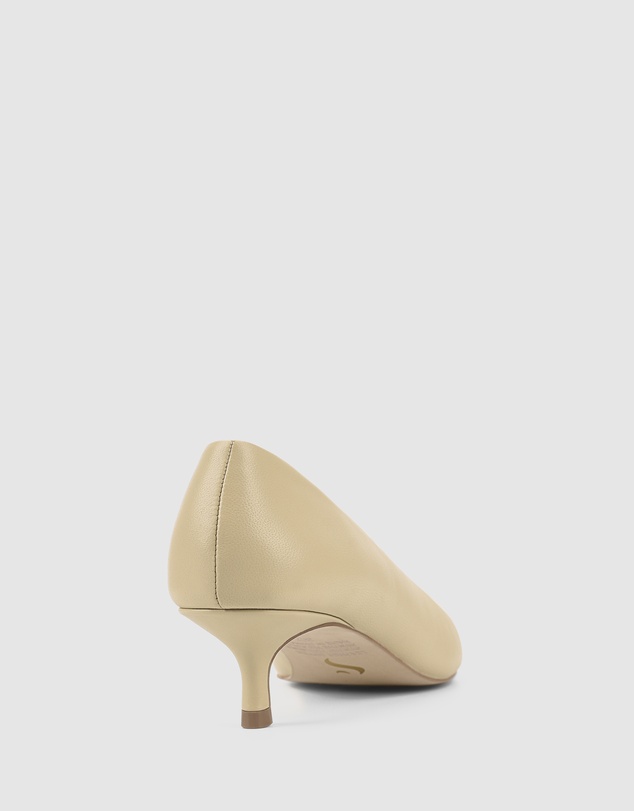 Siren - Flynn Point Toe Pumps