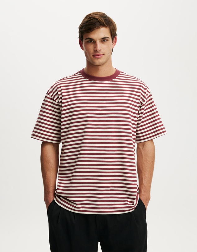 Cotton On - Box Fit T-Shirt