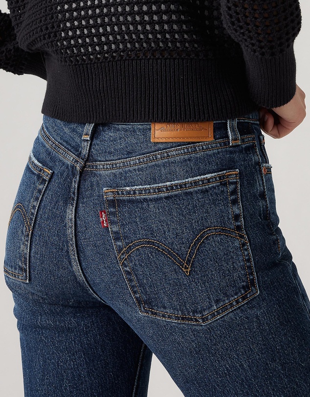 Levi's - Wedgie Straight Jeans