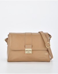 Cobb & Co - Kotara Classic Leather Crossbody Bag