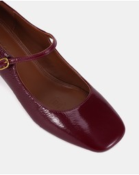 Miss Sofie - Marry Heels